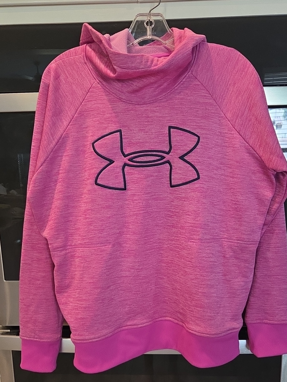 Under Armour Women's Pink Pullover Hoodie Sweatshirt